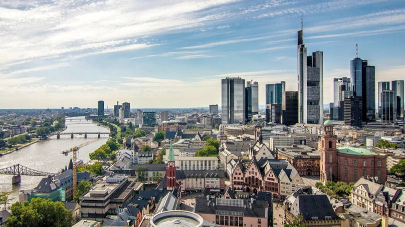 Deutschland im Flächenvergleich: Anteil und Entwicklung der Wohn- und Gewerbeflächen Deutschland im Flächenvergleich: Anteil und Entwicklung der Wohn- und Gewerbeflächen