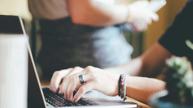 E-Mail-Verarbeitungszeit: 6 Turbo-Tipps für mehr Rasanz E-Mail-Verarbeitungszeit: 6 Turbo-Tipps für mehr Rasanz